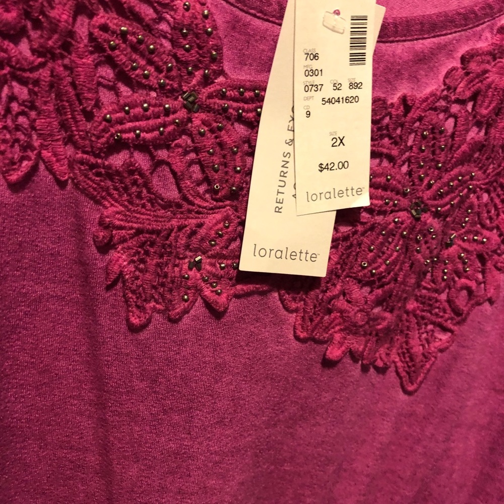 Loralette, longer length 3/4 peak a boo sleeve top